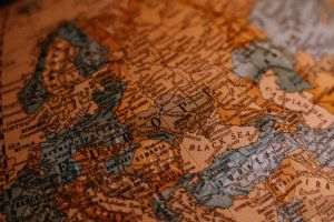 Franţa, Germania, Italia, Polonia şi Marea Britanie susţin un „NATO mai european”